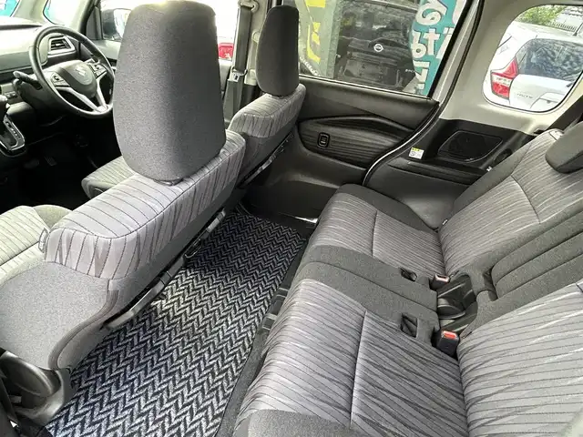 スズキ ソリオ HV MZ 長野県 2021(令3)年 3万km スターシルバーメタリック 社外ナビ（FM/AM、CD、DVD、BT、USB）/バックカメラ/フルセグテレビ/アイドリングストップ/両側パワースライドドア/前席シートヒーター/ビルトインETC/チップアップシート/レーンキープアシスト/盗難防止装置/後方コーナーセンサー/横滑り防止装置/LEDオートライト/ダブルサイドエアバック/エンジンスターター/純正１５AW/純正フロアマット/保証書、取扱説明書