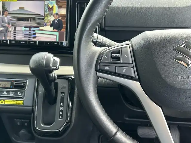 スズキ ソリオ HV MZ 長野県 2021(令3)年 3万km スターシルバーメタリック 社外ナビ（FM/AM、CD、DVD、BT、USB）/バックカメラ/フルセグテレビ/アイドリングストップ/両側パワースライドドア/前席シートヒーター/ビルトインETC/チップアップシート/レーンキープアシスト/盗難防止装置/後方コーナーセンサー/横滑り防止装置/LEDオートライト/ダブルサイドエアバック/エンジンスターター/純正１５AW/純正フロアマット/保証書、取扱説明書