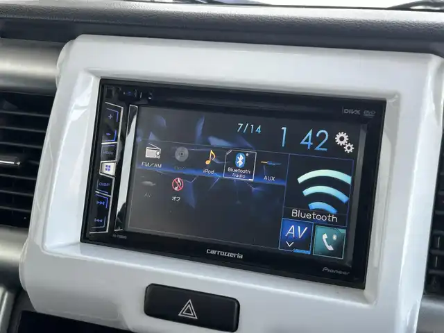 スズキ ハスラー G 静岡県 2018(平30)年 8.6万km フェニックスレッドパール/ブルーイッシュブラックパール レーダーブレーキサポート/Pioneer 6.2型ワイドVGAモニター/（型番：FH-7100DVD）/Bluetooth対応/DVD再生/バックカメラ/ETC/ドラレコ/プッシュスタート/スマートキー/純正フロアマット/シートヒーター/シートカバー/HIDヘッドライト/純正ドアバイザー