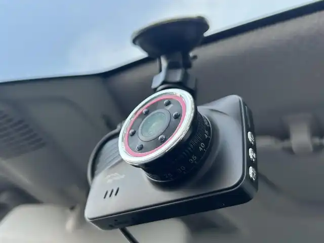 スズキ ハスラー G 静岡県 2018(平30)年 8.6万km フェニックスレッドパール/ブルーイッシュブラックパール レーダーブレーキサポート/Pioneer 6.2型ワイドVGAモニター/（型番：FH-7100DVD）/Bluetooth対応/DVD再生/バックカメラ/ETC/ドラレコ/プッシュスタート/スマートキー/純正フロアマット/シートヒーター/シートカバー/HIDヘッドライト/純正ドアバイザー