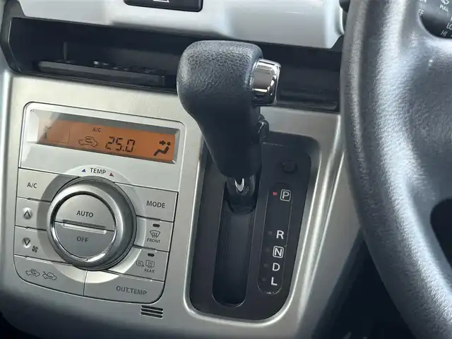 スズキ ハスラー G 静岡県 2018(平30)年 8.6万km フェニックスレッドパール/ブルーイッシュブラックパール レーダーブレーキサポート/Pioneer 6.2型ワイドVGAモニター/（型番：FH-7100DVD）/Bluetooth対応/DVD再生/バックカメラ/ETC/ドラレコ/プッシュスタート/スマートキー/純正フロアマット/シートヒーター/シートカバー/HIDヘッドライト/純正ドアバイザー