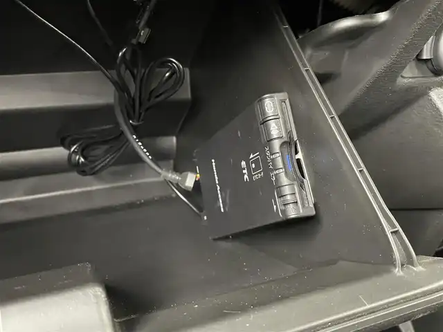 スズキ クロスビー HYBRID MZ 大分県 2019(令1)年 2.7万km スピーディーブルーメタリック 純正8インチメモリナビ/(CD/DVD/BT/フルセグTV)/全方位カメラ/バックカメラ/スマートキー/プッシュスタート/ETC/電格ミラー/ウィンカーミラー/オートライト/フォグランプ/LEDヘッドライト/クルーズコントロール/革巻きステアリング/ステアリングスイッチ/パドルシフト/純正16インチアルミホイール/ドアバイザー/純正ゴムフロアマット