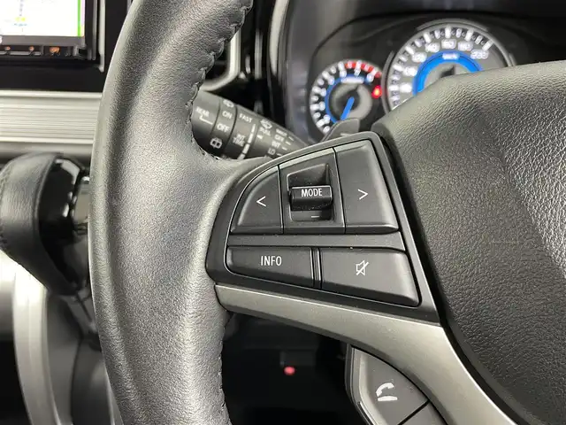 スズキ クロスビー HYBRID MZ 大分県 2019(令1)年 2.7万km スピーディーブルーメタリック 純正8インチメモリナビ/(CD/DVD/BT/フルセグTV)/全方位カメラ/バックカメラ/スマートキー/プッシュスタート/ETC/電格ミラー/ウィンカーミラー/オートライト/フォグランプ/LEDヘッドライト/クルーズコントロール/革巻きステアリング/ステアリングスイッチ/パドルシフト/純正16インチアルミホイール/ドアバイザー/純正ゴムフロアマット