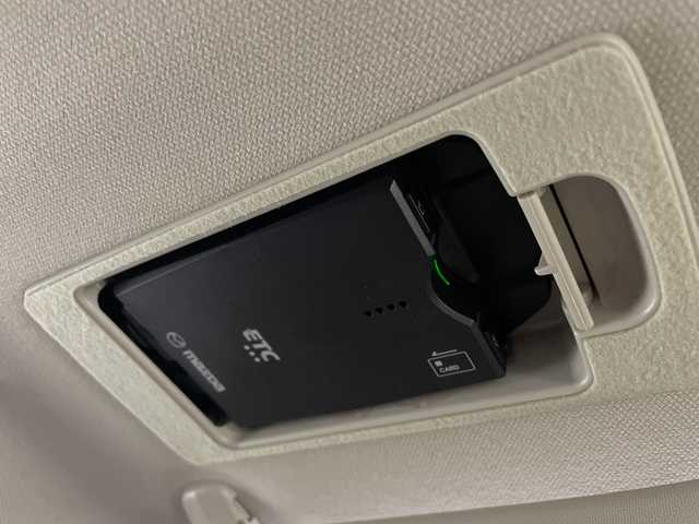 マツダ ＣＸ－３ XD プロアクティブ 新潟県 2017(平29)年 6.4万km セラミックM 4WD/純正ナビ/　　フルセグ/CD/DVD/BT/バックカメラ/レーダークルーズ/LEDオートライト/ステアリングスイッチ/パドルシフト/BSM/アイドリングストップ/スマートキー