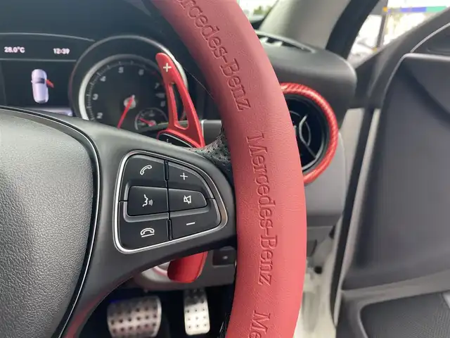 メルセデス・ベンツ ＣＬＡ１８０ Sブレイク AMG スタイル 福岡県 2018(平30)年 4.1万km 白 ・1オーナー/・アダプティブクルーズコントロール/・純正HDDナビ/USB/Bluetooth/CD/DVD/・バックカメラ/・ハーフレザーシート/シートヒーター/・社外前後ドライブレコーダー/・フルセグ/・ETC/・純正18AW/・プッシュスタート/・アイドリングストップ/・スマートキー/・電動リアゲート/・レーンキープアシスト/・オートライト/・LEDライト