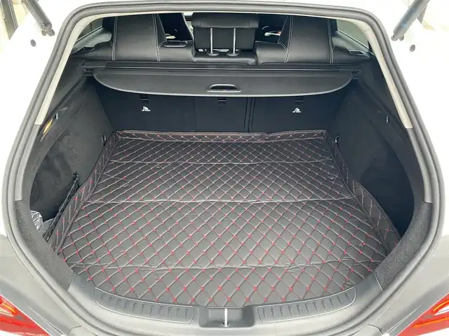 メルセデス・ベンツ ＣＬＡ１８０ Sブレイク AMG スタイル 福岡県 2018(平30)年 4.1万km 白 ・1オーナー/・アダプティブクルーズコントロール/・純正HDDナビ/USB/Bluetooth/CD/DVD/・バックカメラ/・ハーフレザーシート/シートヒーター/・社外前後ドライブレコーダー/・フルセグ/・ETC/・純正18AW/・プッシュスタート/・アイドリングストップ/・スマートキー/・電動リアゲート/・レーンキープアシスト/・オートライト/・LEDライト