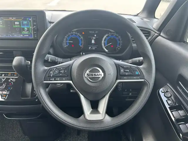 日産 ルークス HWS X プロパイロットED 静岡県 2022(令4)年 3.3万km ブラック レンタアップ　/純正ナビ　/・フルセグＴＶ　/・Ｂｌｕｅｔｏｏｔｈ接続　/・ＵＳＢ入力端子　/プロパイロット　/アラウンドビューモニター　/エマブレ　/両側パワスラ　/電動Ｐ・オートブレーキホールド　/前後コーナーセンサー/ＬＥＤオートライト/オートハイビーム/プッシュスタート/スマートキー/純正フロアマット/純正アルミホイール/ETC