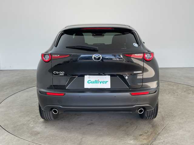 マツダ ＣＸ－３０ XD Lパッケージ 兵庫県 2021(令3)年 2万km ジェットブラックマイカ ・4WD/・ワンオーナー/・i-ACTIVSENSE/・車間制御/・速度標識検知/・ドライバーモニタリング/・前側方接近車両検知/・後側方接近車両検知/・車線逸脱警報システム/・BSM/・レーンキープアシスト/・ディスタンス＆スピードアラート/・スマートブレーキサポート/・スマートブレーキサポート（後進時）/・前後コーナーセンサー/・レーダークルーズコントロール/・オートマチックハイビーム/・純正ナビ＆フルセグ＆BT＆DVD＆HDMI/・全方位カメラ/・HUD/・黒革シート/・前席シートヒーター/・運転席パワーシート/・運転席メモリーシート/・ステアリングヒーター/・ステアリングリモコン/・純正前後ドライブレコーダー/・ビルトインETC/・スマートキー/・スペアキー/・プッシュスタート/・LEDヘッドライト/・フォグ/・オートライト/・純正18インチアルミホイール/・トノカバー