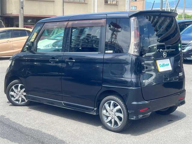 日産 ルークス ハイウェイスター 島根県 2012(平24)年 10.5万km ブルーイッシュブラック 純正ＣＤプレイヤー　/片側パワースライドドア　/スマートキー　/プッシュスタート　/盗難防止装置　/純正１４インチアルミホイール　/純正ＨＩＤヘッドライト　/純正フロアマット/ISOFIX