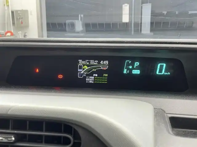 トヨタ アクア S 滋賀県 2012(平24)年 8.4万km スーパーレッドⅤ 社外オーディオ/【Bluetooth/CD/USB/AUX】/LEDヘッドライト/オートライト/ETC/プッシュスタート/スマートキー/ステアリングリモコン/純正フロアマット