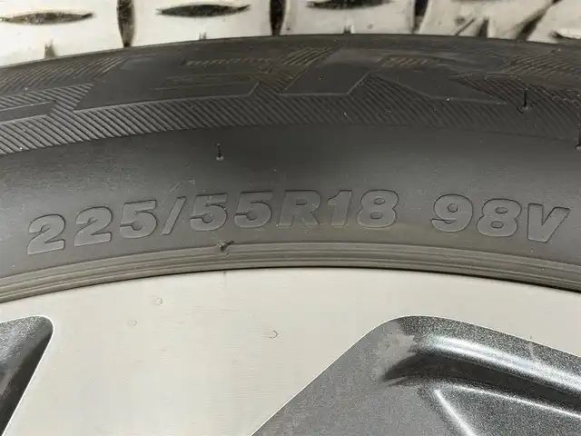 スバル フォレスター ハイブリッド アドバンス 大阪府 2021(令3)年 4.3万km クリスタルホワイトP 純正8incナビTV バックカメラ デジタルインナーミラー ハーフレザー パワーシート/ヒーター ステアリングヒーター レーダークルコン 衝突軽減ブレーキ レーンアシスト ブラインドSM ドライブレコーダー ETC