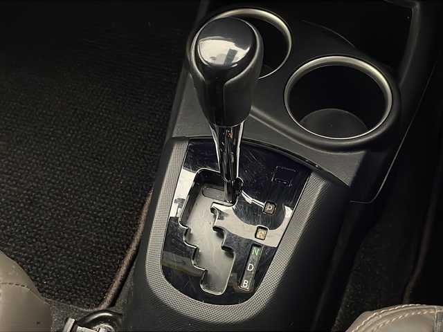 トヨタ アクア クロスオーバー グラム 宮崎県 2019(令1)年 6.3万km ホワイトパールクリスタルシャイン Toyota Safety Sense/〇プリクラシュセーフティ/〇レーンディパーチャーアラート/〇パーキングサポートブレーキ/〇クリアランスソナー/〇オートマチックハイビーム/〇先行車発進/純正9インチSDナビ/フルセグTV/CD/DVD/Bluetooth/バックカメラ/ビルトインETC/前後ドライブレコーダー