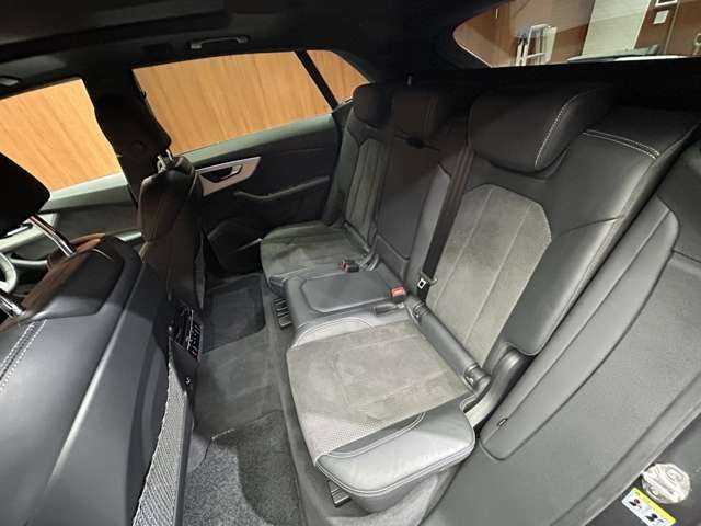 アウディ Ｑ８ 55TFSIクワトロ デビューPKG Sライン 千葉県 2019(令1)年 1.8万km デイトナグレーパールエフェクト コンフォートアシスタンスパッケージ　/パノラマSR　/ACC　/Bang ＆ Olufsenサウンド　/半革　/ナビ　/TV　/360°　/Bluetooth接続　/マトリクスLEDヘッドライト　/電動リアゲート　/電動シート　/シートヒーター　/衝突軽減B
