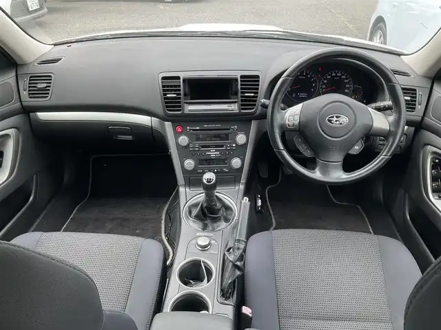 スバル レガシィ ツーリングワゴン 2．0GT 滋賀県 2008(平20)年 5.4万km サテンホワイトパール 水平対向4気筒2.0ターボ/フルタイム4WD/5MT車/純正17インチアルミホイール/純正HIDヘッドライト/純正６連装CDチェンジャー/運転席パワーシート/社外ETC/保証書/取扱説明書/スペアキーあり