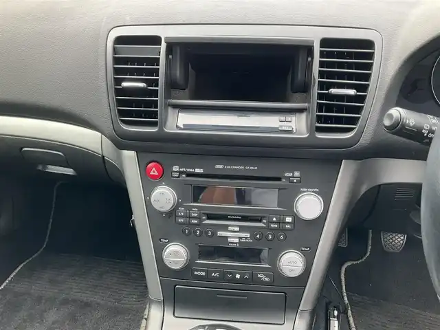 スバル レガシィ ツーリングワゴン 2．0GT 滋賀県 2008(平20)年 5.4万km サテンホワイトパール 水平対向4気筒2.0ターボ/フルタイム4WD/5MT車/純正17インチアルミホイール/純正HIDヘッドライト/純正６連装CDチェンジャー/運転席パワーシート/社外ETC/保証書/取扱説明書/スペアキーあり