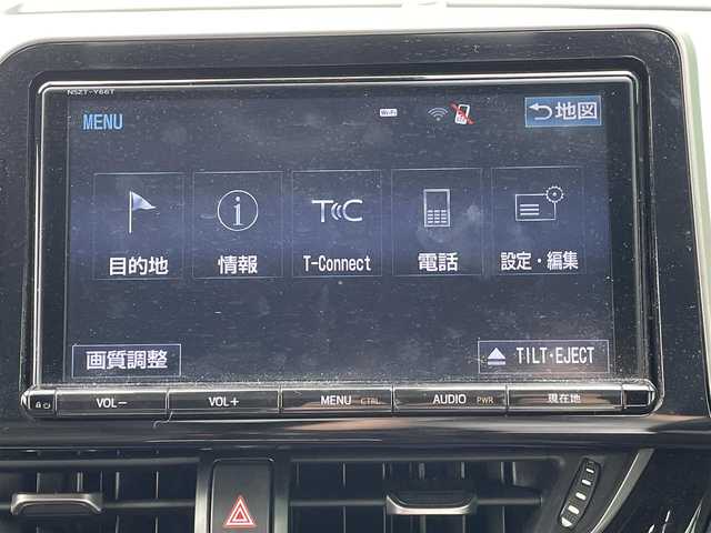 トヨタ Ｃ－ＨＲ G 福岡県 2016(平28)年 8.4万km ホワイトパールクリスタルシャイン 横滑り防止装置/Wサイドエアバッグ/カーテンエアバッグ/衝突被害軽減システム/レーンキープアシスト/盗難防止装置/純正ドラレコ/クルーズコントロール/前後車外カメラ/前後コーナーセンサー/ABS/スマートキー/BT/純正ETC/AMFM/純正フロアマット/純正アルミホイール/ハーフレザーシート/シートヒーター/エアシート/社外エアロ/オートライト