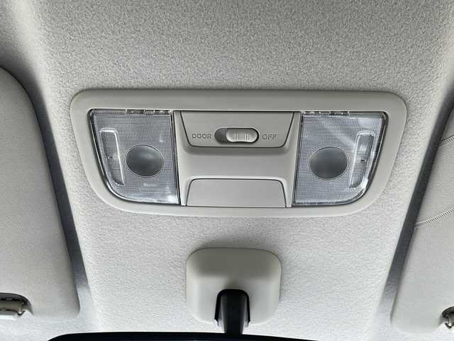 ホンダ Ｎ ＢＯＸ カスタム G Lパッケージ 福岡県 2016(平28)年 8万km スマートブラック 社外ナビ　フルセグ　DVD再生/バックカメラ/スマートキー/オートライト/アイドリングストップ/左側パワースライドドア/ビルトインETC/純正アルミホイル