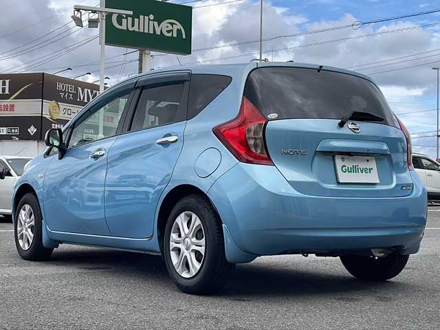 日産 ノート メダリスト 徳島県 2012(平24)年 14.9万km ソニックブルー 7型社外ナビ　AVIC-HRZ990/（CD/フルセグ）/ETC/スペアキー/スマートキー/プッシュスタート/アイドリングストップ/ハロゲンヘッドライト/純正フロアマット/純正ドアバイザー/ダブルエアバック/オートライト/取扱説明書/新車時保証書