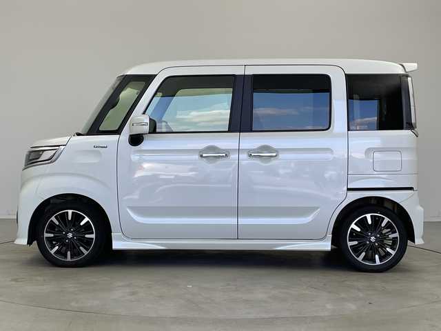 スズキ スペーシア カスタム HYBRID XS 新潟県 2022(令4)年 3.3万km ピュアホワイトP ワンオーナー/純正メモリナビ/　フルセグTV/Bluetooth/CD/DVD/USB/衝突被害軽減ブレーキ/レーンキープアシスト/レーダークルーズコントロール/ハーフレザーシート/D席シートヒーター/両側パワースライドドア/前後ドライブレコーダー/全方位モニター/ヘッドアップディスプレイ/ビルトインETC/コーナーセンサー/オートマチックハイビーム/LEDヘッドライト/アイドリングストップ/ステアリングスイッチ