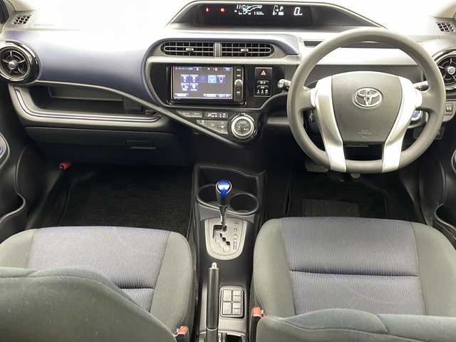 トヨタ アクア S 沖縄県 2016(平28)年 5.8万km クールソーダメタリック 純正ナビ　NSZT-W66T/フルセグＴＶ　/ドライブレコーダー/ＡＭ／ＦＭ　/ＣＤ　ＤＶＤ/Ｂｌｕｅｔｏｏｔｈ　/ＥＴＣ　/バックカメラ　/トヨタセーフティセンス　/プッシュスタート　/スマートキー　/レーンキープアシスト　/衝突軽減　/横滑り防止　/盗難防止