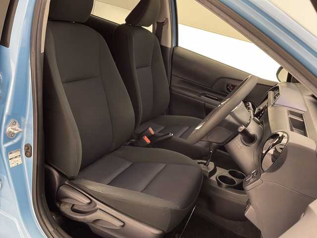 トヨタ アクア S 沖縄県 2016(平28)年 5.8万km クールソーダメタリック 純正ナビ　NSZT-W66T/フルセグＴＶ　/ドライブレコーダー/ＡＭ／ＦＭ　/ＣＤ　ＤＶＤ/Ｂｌｕｅｔｏｏｔｈ　/ＥＴＣ　/バックカメラ　/トヨタセーフティセンス　/プッシュスタート　/スマートキー　/レーンキープアシスト　/衝突軽減　/横滑り防止　/盗難防止