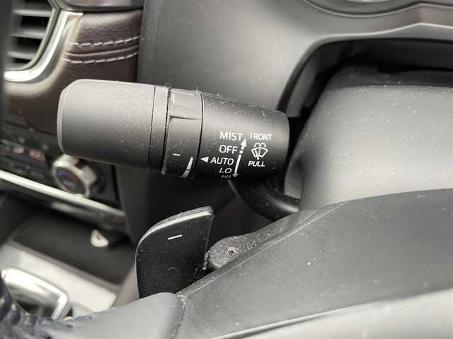 マツダ アテンザ セダン 25S Lパッケージ 愛媛県 2015(平27)年 4.5万km ジェットブラックマイカ 純正ナビ/AM/FM/CD/DVD/BT/バックカメラ　/レーダークルーズコントロール　/D/N席パワーシート　/D席シートメモリー機能　/電動パーキングブレーキ　/ブラインドスポットモニター　/パドルシフト/ヘッドアップディスプレイ/ETC/ステアリングリモコン/ドアバイザー/シガーソケット/現状サマー(純正AW)(225/45/R19)/BRIDGESTONE POTENZA S007A