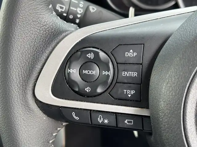 ダイハツ トール カスタムG 大分県 2022(令4)年 6万km パールホワイトⅢ ・ALPINEナビ(BT.SD.CD.DVD.USB)/・バックモニター/・フルセグテレビ/・スマートアシスト/・コーナーセンサー/・両側パワースライドドア/・シートヒーター/・ETC/・ドライブレコーダー/・ブレーキホールド/・スマートキー