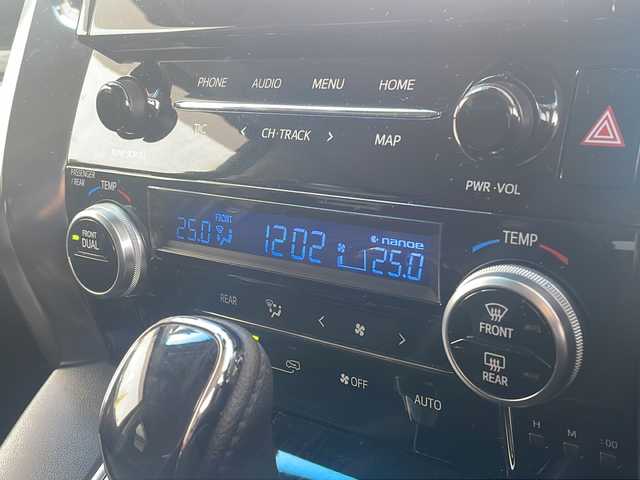 トヨタ アルファード S 兵庫県 2020(令2)年 4.1万km ブラック 純正ディスプレイオーディオ/ナビ機能/CD/DVD/フルセグTV/Bluetooth/純正フリップダウンモニター/両側パワースライドドア/セーフティセンス/インテリジェントクリアランスソナー/レーダークルーズコントロール/前後ドライブレコーダー/ブラック加飾2眼LEDヘッドランプ/ナノイー（フロント）/スペアタイヤ/ビルトインETC/純正フロアマット/ドアバイザー