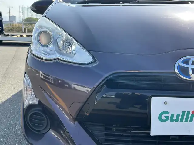 トヨタ アクア S スタイルブラック 佐賀県 2016(平28)年 8.2万km ディープアメジストマイカメタリック 純正SDナビゲーション/SD/Bluetooth/バックカメラ/スマートキー2個/ＥＴＣ/オートエアコン/純正ドアバイザー/社外フロアマット/社外ホイール/取扱説明書/トヨタセーフティセンス/・レーダークルーズコントロール/・プリクラッシュセーフティ/・レーントレーシングアシスト