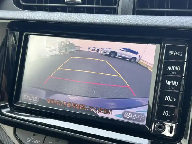 トヨタ アクア S スタイルブラック 佐賀県 2016(平28)年 8.2万km ディープアメジストマイカメタリック 純正SDナビゲーション/SD/Bluetooth/バックカメラ/スマートキー2個/ＥＴＣ/オートエアコン/純正ドアバイザー/社外フロアマット/社外ホイール/取扱説明書/トヨタセーフティセンス/・レーダークルーズコントロール/・プリクラッシュセーフティ/・レーントレーシングアシスト