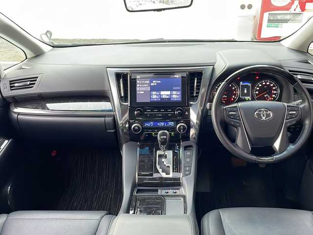 トヨタ アルファード S Cパッケージ 広島県 2023(令5)年 3.3万km ホワイトパールクリスタルシャイン 禁煙/ワンオーナー/モデリスタエアロ/ツインムーンルーフ/セーフティセンス/・プリクラッシュセーフティ/・LTA/LDA/RSA/・先行車発進告知/・オートマチックハイビーム/BSM/RCTA/クリアランスソナー/純正ディスプレイオーディオ/・Bluetooth/Miracast/バックカメラ/デジタルインナーミラー/3眼LEDヘッドライト/オートライト/フォグランプ/前後ドライブレコーダー（ZDR-016）/ビルトインETC/合皮シート/シートヒーター/シートベンチレーション/パワーシート/メモリシート/ウッドコンビステアリング/ステアリングスイッチ/ステアリングヒーター/パワーバックドア/スマートキー/スペアキー/プッシュスタート/純正ドアバイザー/AC100V100W電源/純正18インチアルミホイール