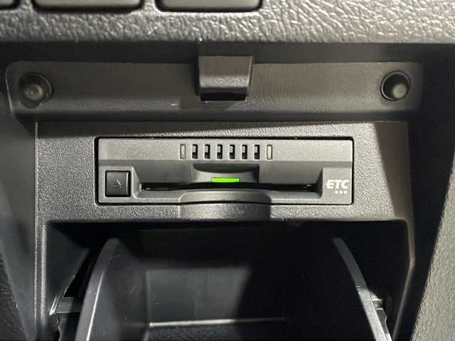 トヨタ アルファード S Cパッケージ 広島県 2023(令5)年 3.3万km ホワイトパールクリスタルシャイン 禁煙/ワンオーナー/モデリスタエアロ/ツインムーンルーフ/セーフティセンス/・プリクラッシュセーフティ/・LTA/LDA/RSA/・先行車発進告知/・オートマチックハイビーム/BSM/RCTA/クリアランスソナー/純正ディスプレイオーディオ/・Bluetooth/Miracast/バックカメラ/デジタルインナーミラー/3眼LEDヘッドライト/オートライト/フォグランプ/前後ドライブレコーダー（ZDR-016）/ビルトインETC/合皮シート/シートヒーター/シートベンチレーション/パワーシート/メモリシート/ウッドコンビステアリング/ステアリングスイッチ/ステアリングヒーター/パワーバックドア/スマートキー/スペアキー/プッシュスタート/純正ドアバイザー/AC100V100W電源/純正18インチアルミホイール