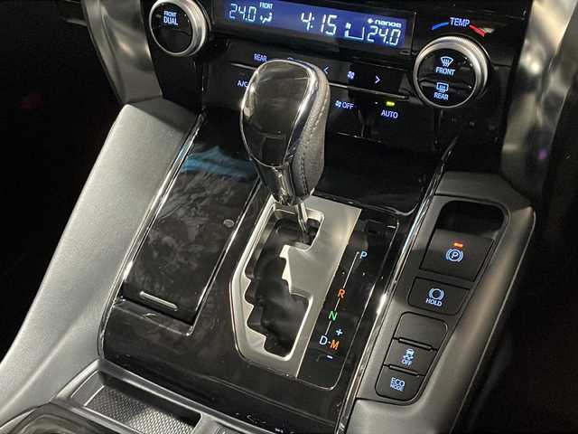 トヨタ アルファード S Cパッケージ 広島県 2023(令5)年 3.3万km ホワイトパールクリスタルシャイン 禁煙/ワンオーナー/モデリスタエアロ/ツインムーンルーフ/セーフティセンス/・プリクラッシュセーフティ/・LTA/LDA/RSA/・先行車発進告知/・オートマチックハイビーム/BSM/RCTA/クリアランスソナー/純正ディスプレイオーディオ/・Bluetooth/Miracast/バックカメラ/デジタルインナーミラー/3眼LEDヘッドライト/オートライト/フォグランプ/前後ドライブレコーダー（ZDR-016）/ビルトインETC/合皮シート/シートヒーター/シートベンチレーション/パワーシート/メモリシート/ウッドコンビステアリング/ステアリングスイッチ/ステアリングヒーター/パワーバックドア/スマートキー/スペアキー/プッシュスタート/純正ドアバイザー/AC100V100W電源/純正18インチアルミホイール