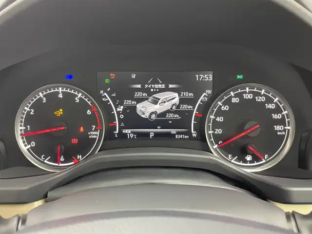 トヨタ ランドクルーザー ZX 愛知県 2024(令6)年 0.9万km プレシャスホワイトパール 純正12.3型メモリナビ/フルセグTV/BT/CD/DVD/USB/AppleCarPlay/AndroidAuto/パノラミックビューモニター/電動ムーンルーフ/JBLサウンド/モデリスタエアロ/本革シート/シートヒーター＆ベンチレーション　D/N/2列目席/パワーシート　D/N席/COOLBOX/360°ドライブレコーダー/ビルトインETC2.0/HUD/トヨタセーフティセンス/PCS/LTA/LDA/BSM/PKSB/ACC/RCTA/RCD/RSA/AHB/先行車発進告知/パワーバックドア/AC100V/サイドステップ/3列目電動格納シート/革・杢目調コンビステアリング/ステアリングスイッチ/ステアリングヒーター/スマートキー＆プッシュスタート/DAC（ダウンヒルアシスト/MTS（マルチテレインセレクト/電動パーキング/オートブレーキホールド/3眼LEDオートライト/フォグランプ/シーケンシャルターンランプ/サイドステップ/充電用USBポート/純正20インチAW/ラバーマット/スペアタイヤ