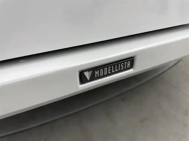 トヨタ ランドクルーザー ZX 愛知県 2024(令6)年 0.9万km プレシャスホワイトパール 純正12.3型メモリナビ/フルセグTV/BT/CD/DVD/USB/AppleCarPlay/AndroidAuto/パノラミックビューモニター/電動ムーンルーフ/JBLサウンド/モデリスタエアロ/本革シート/シートヒーター＆ベンチレーション　D/N/2列目席/パワーシート　D/N席/COOLBOX/360°ドライブレコーダー/ビルトインETC2.0/HUD/トヨタセーフティセンス/PCS/LTA/LDA/BSM/PKSB/ACC/RCTA/RCD/RSA/AHB/先行車発進告知/パワーバックドア/AC100V/サイドステップ/3列目電動格納シート/革・杢目調コンビステアリング/ステアリングスイッチ/ステアリングヒーター/スマートキー＆プッシュスタート/DAC（ダウンヒルアシスト/MTS（マルチテレインセレクト/電動パーキング/オートブレーキホールド/3眼LEDオートライト/フォグランプ/シーケンシャルターンランプ/サイドステップ/充電用USBポート/純正20インチAW/ラバーマット/スペアタイヤ