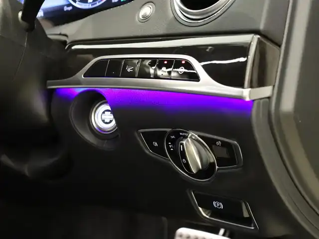 メルセデス・ベンツ Ｓ４００ｄ スポーツリミテッド 静岡県 2020(令2)年 4.2万km ダイヤモンドホワイト レザーEXパッケージ/・ブルメスターサウンド/・ナッパ黒レザーシート/・リラクゼーションシート/ベーシックパッケージ/・サンルーフ/・前席ベンチレーション/・後席シートヒーター/・エアバランスパッケージ/・赤外線反射・ノイズ軽減ガラス/レーダーセーフティパッケージ /HUD/360°カメラ/エアサス/Carplay /ソフトクローズドア/20インチ純正AW/メルセデスロゴ入りキャリパー