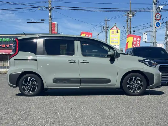 トヨタ シエンタ ハイブリッド Z 愛知県 2023(令5)年 3.7万km アーバンカーキ /禁煙/ワンオーナー/ディーラー整備記録簿R6//純正ナビ/フルセグ/USB/BT/全方位カメラ//ビルトインETC2.0//革巻きステア/ステアスイッチ/ステアヒーター//前席シートヒーター//ACC/PCS/LDA/BSM/PDA/RCTA/PKSB/RSA//クリアランスソナー/AC100V//リアロールサンシェード/ドライブモード//純正15インチAW//純正フロアマット/純正ドアバイザー//純正LEDオートライト/オートハイビーム//プッシュスタート/スマートキー//新車時保証書//取扱説明書//スペアスマートキー有
