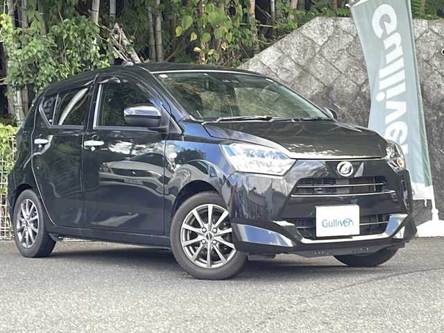 ダイハツ ミラ イース X SAⅢ 京都府 2017(平29)年 7.9万km ブラックマイカメタリック ワンオーナー/社外ナビ/・フルセグ/CD/DVD/BT/FM/AM/バックカメラ/衝突軽減防止/コーナーセンサー/オートハイビーム/横滑り防止装置/アイドリングストップ/純正フロアマット/ドアバイザー/ホイール付きサマータイヤ４本積込
