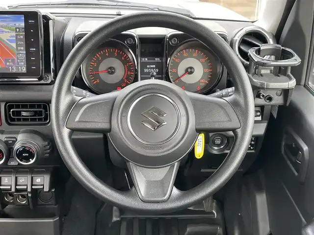 スズキ ジムニー XL 宮崎県 2024(令6)年 2.6万km シルキーシルバーメタリック ワンオーナー/社外SDナビ/（CD/DVD/AM/FM/BT）/アイドリングストップ/車線逸脱警報機能/衝突防止機能/クリアランスソナー/横滑り防止機能/D席/N席シートヒーター/社外LEDヘッドランプ/社外ゴムマット/ETC