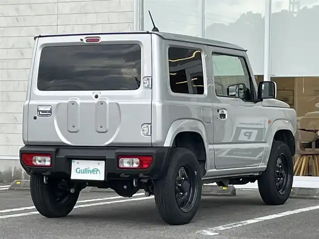 スズキ ジムニー XL 宮崎県 2024(令6)年 2.6万km シルキーシルバーメタリック ワンオーナー/社外SDナビ/（CD/DVD/AM/FM/BT）/アイドリングストップ/車線逸脱警報機能/衝突防止機能/クリアランスソナー/横滑り防止機能/D席/N席シートヒーター/社外LEDヘッドランプ/社外ゴムマット/ETC