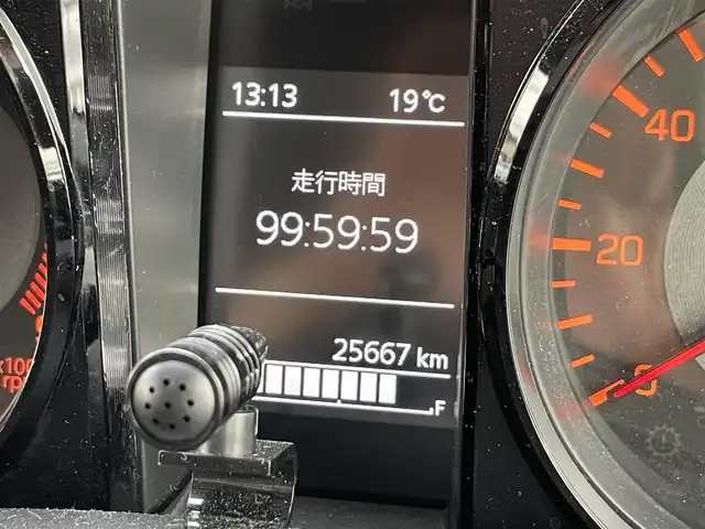 スズキ ジムニー XL 宮崎県 2024(令6)年 2.6万km シルキーシルバーメタリック ワンオーナー/社外SDナビ/（CD/DVD/AM/FM/BT）/アイドリングストップ/車線逸脱警報機能/衝突防止機能/クリアランスソナー/横滑り防止機能/D席/N席シートヒーター/社外LEDヘッドランプ/社外ゴムマット/ETC