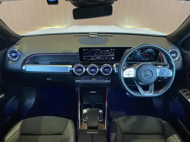 メルセデス・ベンツ ＧＬＢ２００ｄ AMGライン 愛知県 2020(令2)年 3.6万km ポーラホワイト パノラミックスライディングルーフ/純正ナビ/フルセグTV/360度カメラ/レーダーセーフティパッケージ/ACC/ブラインドスポット/アンビエントライト/黒ハーフレザー/シートヒーター/パワーバックドア/純正19インチアルミ