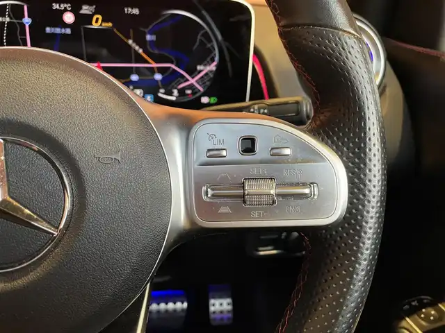 メルセデス・ベンツ ＧＬＢ２００ｄ AMGライン 愛知県 2020(令2)年 3.6万km ポーラホワイト パノラミックスライディングルーフ/純正ナビ/フルセグTV/360度カメラ/レーダーセーフティパッケージ/ACC/ブラインドスポット/アンビエントライト/黒ハーフレザー/シートヒーター/パワーバックドア/純正19インチアルミ