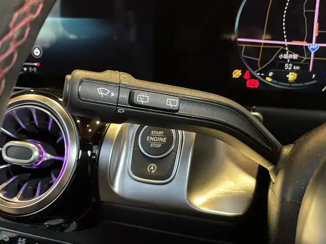 メルセデス・ベンツ ＧＬＢ２００ｄ AMGライン 愛知県 2020(令2)年 3.6万km ポーラホワイト パノラミックスライディングルーフ/純正ナビ/フルセグTV/360度カメラ/レーダーセーフティパッケージ/ACC/ブラインドスポット/アンビエントライト/黒ハーフレザー/シートヒーター/パワーバックドア/純正19インチアルミ