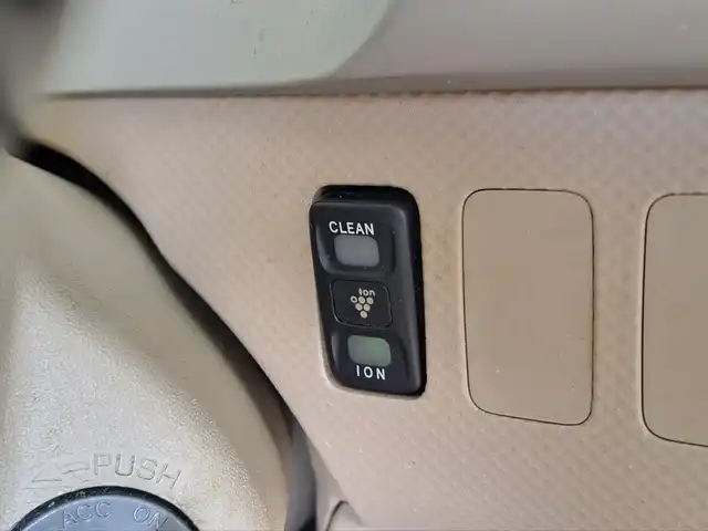 トヨタ ポルテ 130i Cパッケージ 大阪府 2007(平19)年 5.5万km シルバーマイカM /禁煙車//純正DVDナビ【NDDN-W56】//ラジオ・CD・DVD//バックカメラ//片側パワスラ//社外ETC//電格ミラー//キーレス