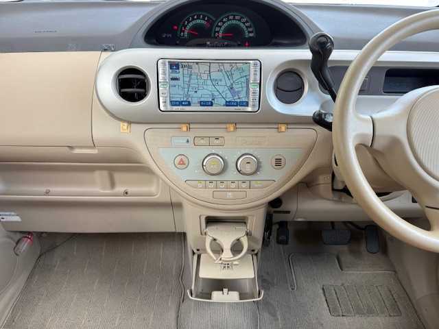 トヨタ ポルテ 130i Cパッケージ 大阪府 2007(平19)年 5.5万km シルバーマイカM /禁煙車//純正DVDナビ【NDDN-W56】//ラジオ・CD・DVD//バックカメラ//片側パワスラ//社外ETC//電格ミラー//キーレス