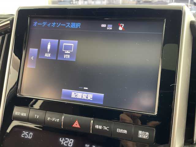トヨタ ランドクルーザー ZX 岐阜県 2017(平29)年 6.7万km ホワイトパールクリスタルシャイン サンルーフ/リアエンターテイメント/モデリスタエアロ/純正8インチSDナビ/フルセグ/BT/DVD/USB/HDMI/パノラミックビューモニター/トヨタセーフティセンスP/・プリクラッシュセーフティ/・レーンディパーチャーアラート/・オートマチックハイビーム/・レーダークルーズコントロール/プレミアムサウンドJBL/ビルトインETC/純正ドライブレコーダー/クリアランスソナー/ブラインドスポットモニター/ダウンヒルアシストコントロール/前席・セカンドシートヒーター/前席エアシート/パワーバックドア/電動格納サードシート/純正20インチAW/MTモード付AT/ウッドコンビハンドル/純正フロアマット/ルーフレール/サイドバイザー/寒冷地仕様/保証書/取扱説明書/スペアキー