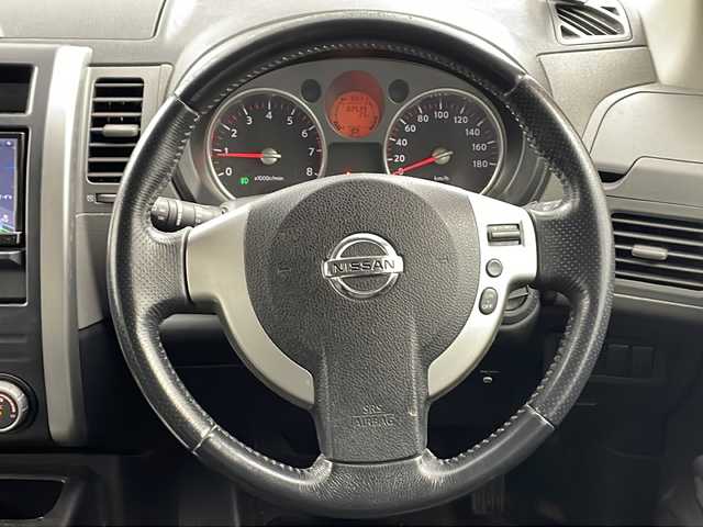 日産 エクストレイル 20Xt 兵庫県 2009(平21)年 6.3万km ダイヤモンドブラック ・社外ナビ/CD/DVD/TV/SD/BT/・バックカメラ/・社外ETC/・クルーズコントロール/・カプロンシート/・全席シートヒーター/・革巻きんステアリング/・オートライト/・キセノンヘッドライト/・フォグランプ/・インテリジェントキー/・ダウンヒルアシストコントロール/・クリアランスソナー