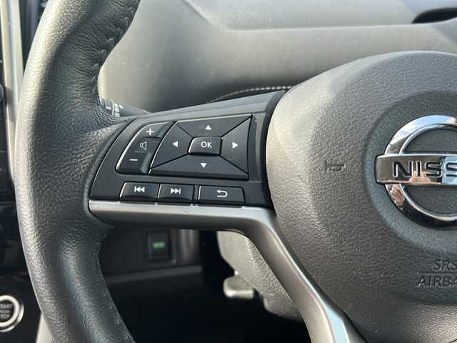 日産 セレナ ハイウェイスターVセレクションⅡ 愛媛県 2019(令1)年 5.8万km マルーンレッド 2トーン 純正ナビ/（Bluetooth/AM/FM/フルセグTV）/衝突軽減ブレーキ/両側電動スライドドア/レーダークルーズコントロール/LEDヘッドライト/ETC/バックカメラ/ドライブレコーダー/コーナーセンサー/スマートキー/純正16インチAW/純正フロアマット/フォグランプ