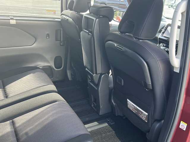 日産 セレナ ハイウェイスターVセレクションⅡ 愛媛県 2019(令1)年 5.8万km マルーンレッド 2トーン 純正ナビ/（Bluetooth/AM/FM/フルセグTV）/衝突軽減ブレーキ/両側電動スライドドア/レーダークルーズコントロール/LEDヘッドライト/ETC/バックカメラ/ドライブレコーダー/コーナーセンサー/スマートキー/純正16インチAW/純正フロアマット/フォグランプ